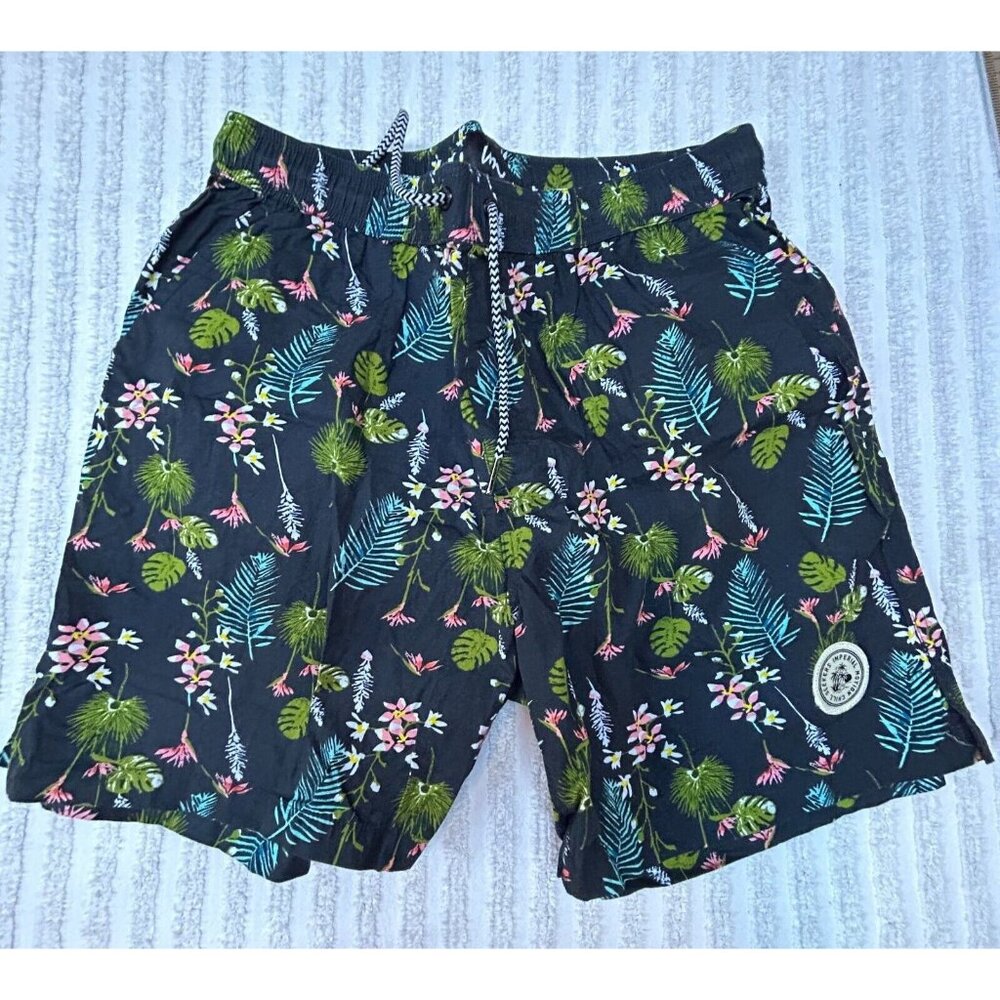 Imperial Motion Men's Black Seeker Volley  Elastic Waist Shorts Medium Hawaiian
